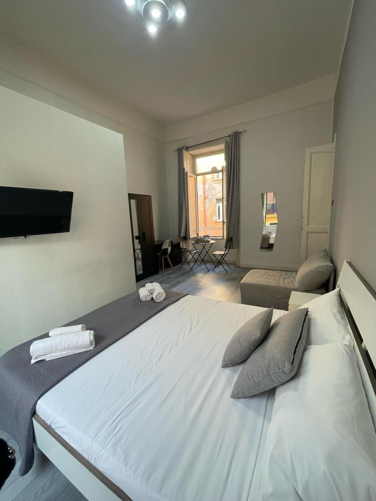 B&B San Ferdinando Napoli Buitenkant foto