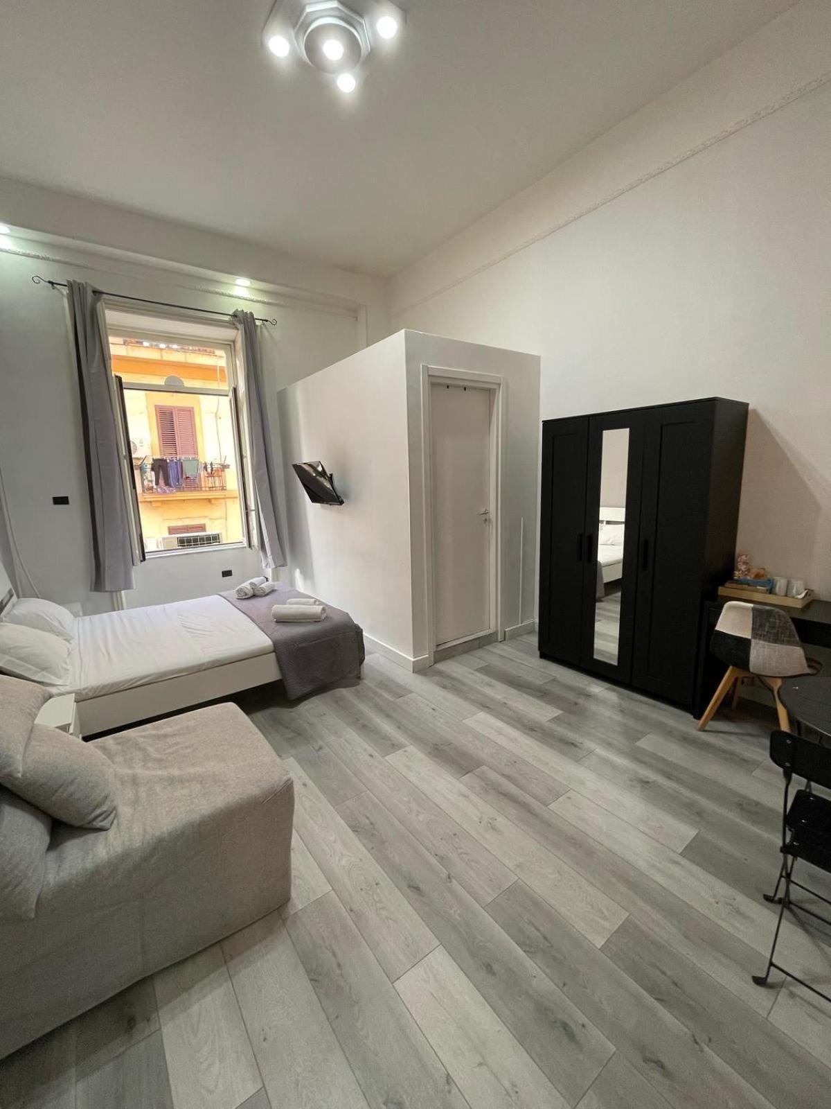 B&B San Ferdinando Napoli Buitenkant foto